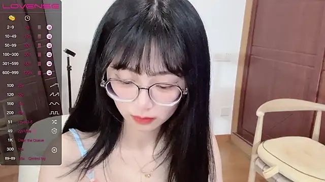 4uoki online show from 30, 1, 2025