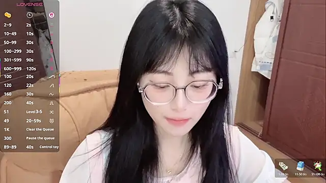 4uoki online show from 18, 4, 2026