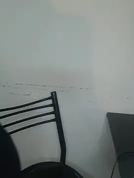 DianiQueenn online show from 14, 3, 2026