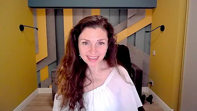 EllaLong online show from 19, 2, 2025