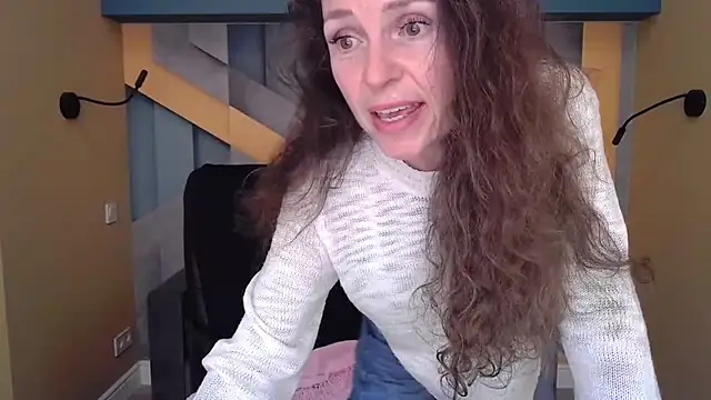 EllaLong online show from 28, 9, 2025