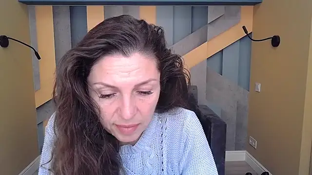 EllaLong online show from 22, 10, 2025