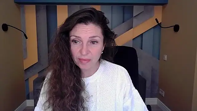 EllaLong online show from 18, 10, 2025