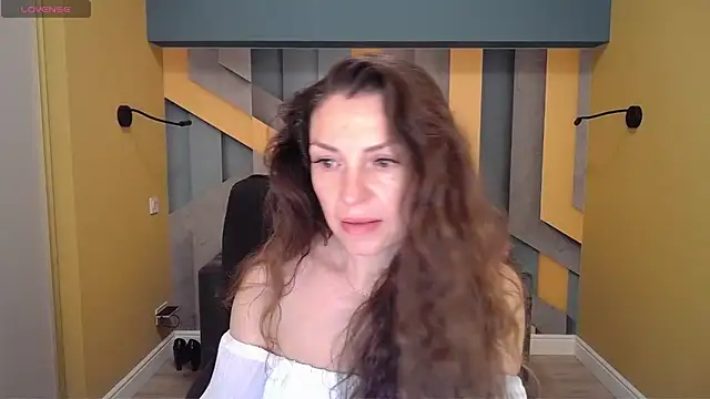 EllaLong online show from 24, 1, 2025