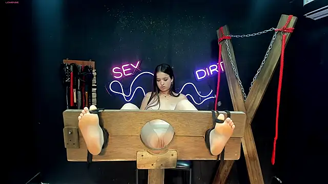 VantablackPLUS BDSMfetish online show from 18, 2, 2025