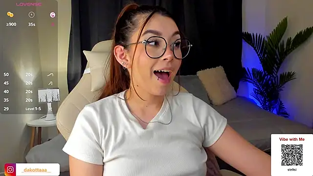 dakottaa  online show from 19, 3, 2025