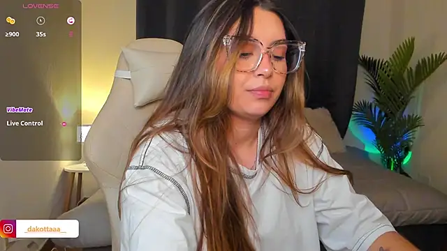 dakottaa  online show from 6, 3, 2026