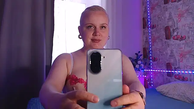 Karolina love  online show from 27, 5, 2026