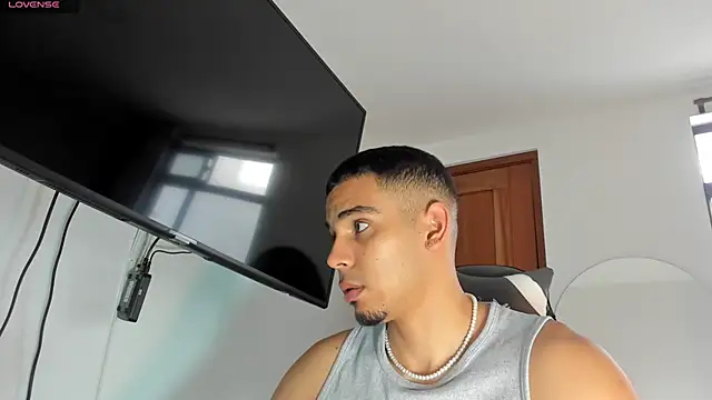 Snapshot of joss_111 chatting on 17, 9, 2025 joss 111 online show from 17, 9, 2025