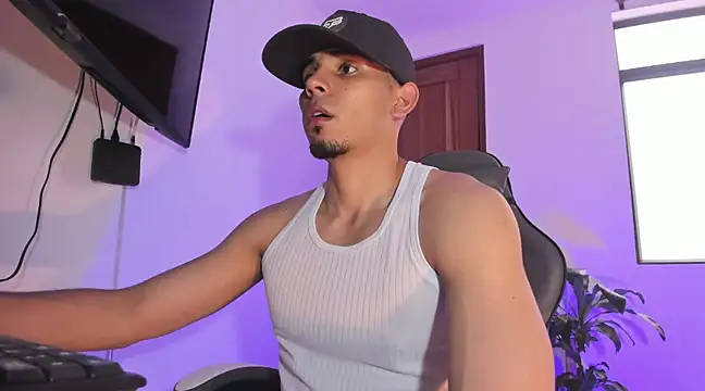 Snapshot of joss_111 chatting on 22, 2, 2025 joss 111 online show from 22, 2, 2025