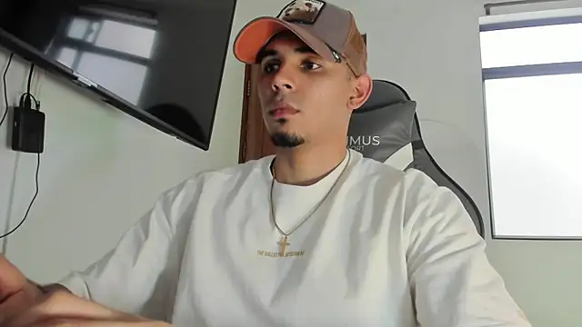 Snapshot of joss_111 chatting on 1, 11, 2025 joss 111 online show from 1, 11, 2025