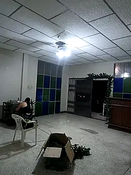 DanelyLopez online show from 19, 12, 2025