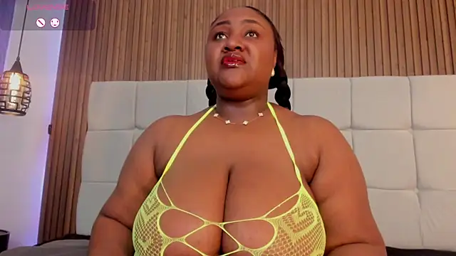 Saravy Blandon online show from 12, 9, 2025