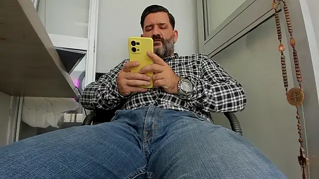 Maxi TheBigDaddy online show from 25, 3, 2026