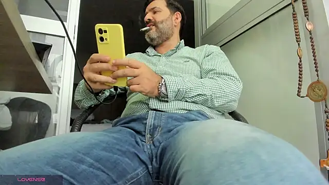 Maxi TheBigDaddy online show from 17, 4, 2026