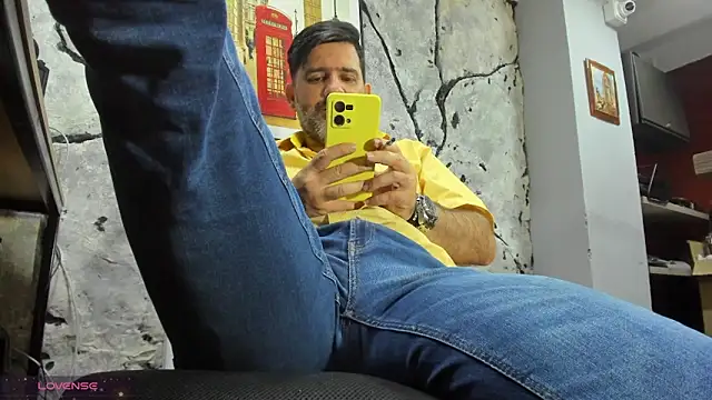 Maxi TheBigDaddy online show from 18, 2, 2026