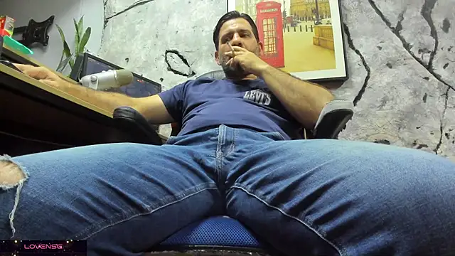 Maxi TheBigDaddy online show from 25, 11, 2025