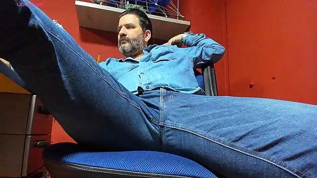 Maxi TheBigDaddy online show from 17, 3, 2025