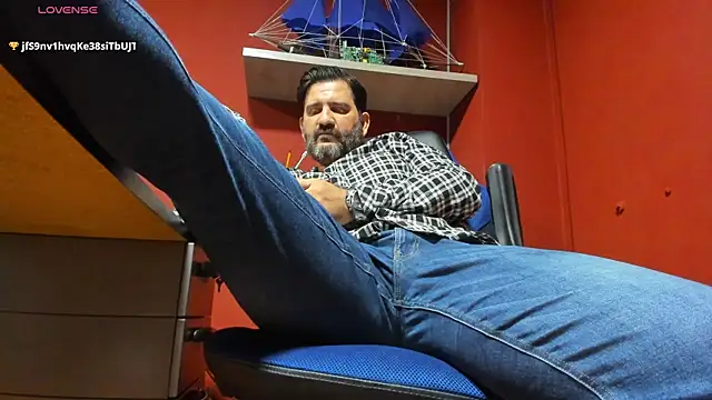 Maxi TheBigDaddy online show from 18, 3, 2025