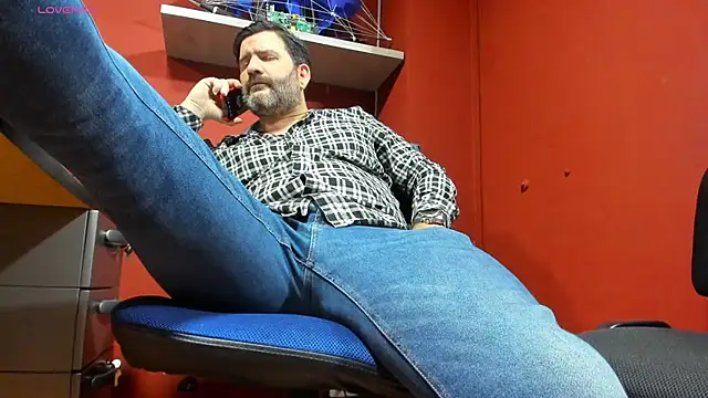 Maxi TheBigDaddy online show from 12, 3, 2025