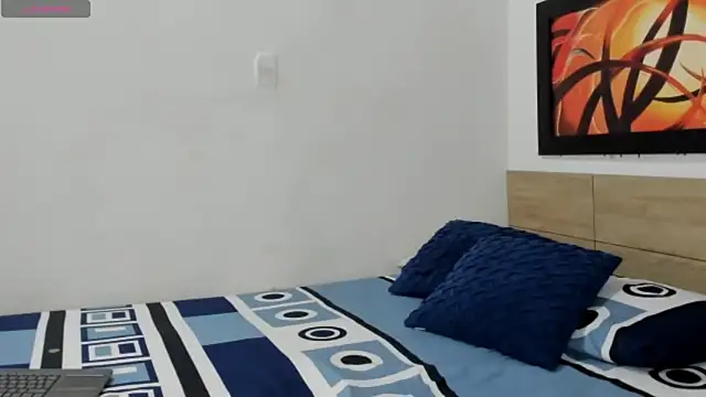 Lauralove 69 online show from 30, 5, 2026