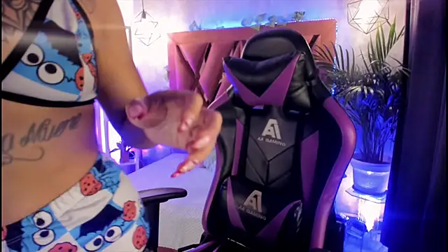 Snapshot of Megan_inked chatting on 9, 3, 2025 Megan inked online show from 9, 3, 2025