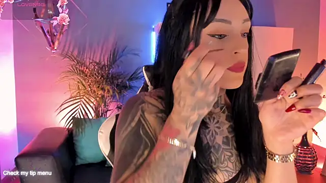 Snapshot of Megan_inked chatting on 16, 10, 2025 Megan inked online show from 16, 10, 2025