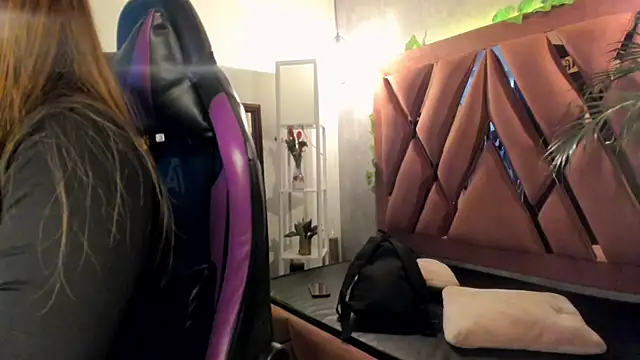 Snapshot of Megan_inked chatting on 14, 3, 2025 Megan inked online show from 14, 3, 2025