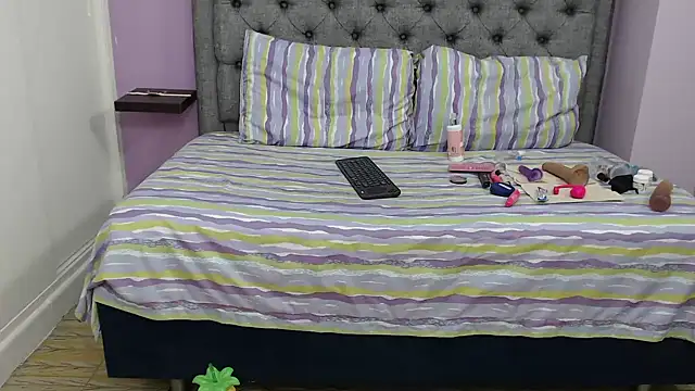 LilaSuni online show from 3, 12, 2024