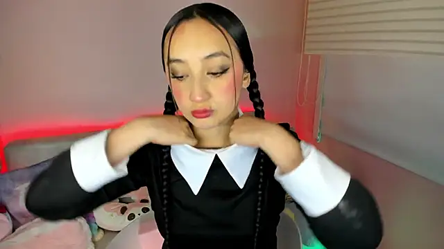 tinysara online show from 9, 7, 2026
