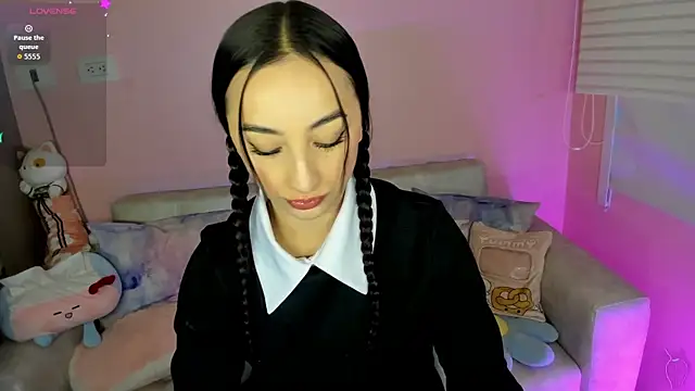 Snapshot of tinysara chatting on 16, 1, 2026 tinysara online show from 16, 1, 2026