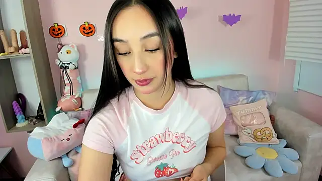 tinysara online show from 5, 10, 2025