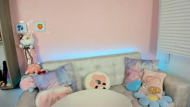 tinysara online show from 19, 9, 2025