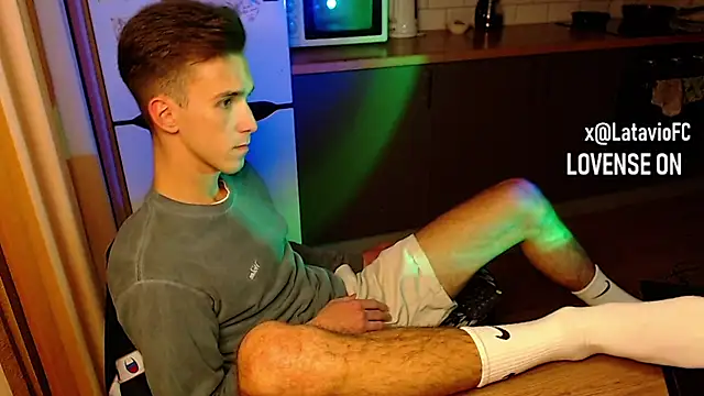 Midnighter  online show from 24, 9, 2025