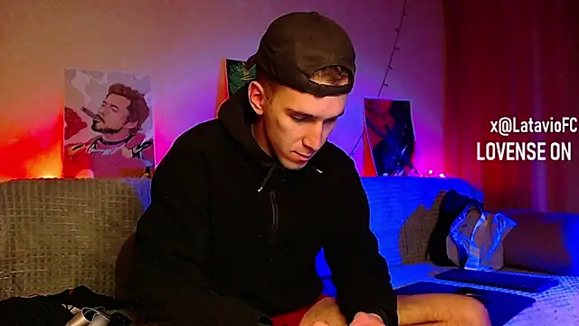 Midnighter  online show from 9, 2, 2025