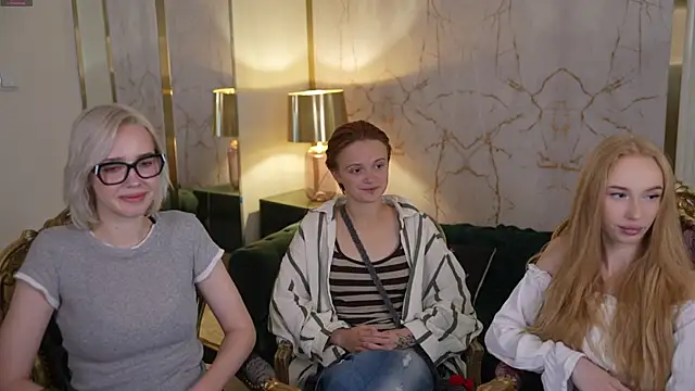 Amelia Blaze online show from 18, 10, 2025