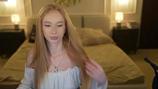 Amelia Blaze online show from 4, 11, 2025