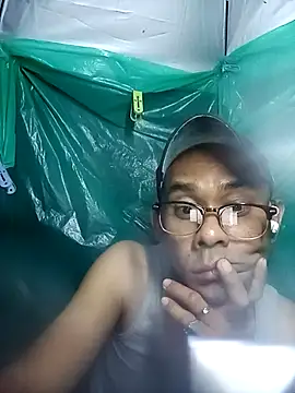 Snapshot of Unnaturalpresent chatting on 23, 3, 2026 Unnaturalpresent online show from 23, 3, 2026