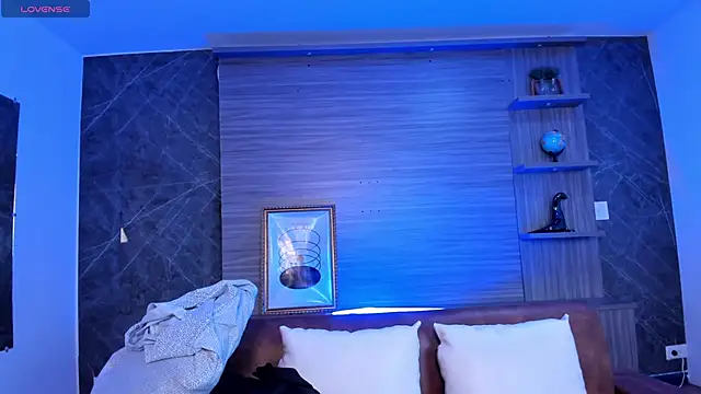 charlottewhitte online show from 25, 10, 2025