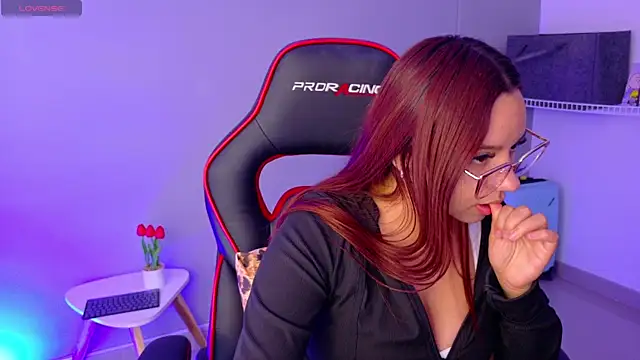 samantha tattu online show from 15, 4, 2026