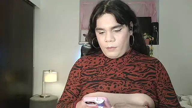 Violetacam 05 online show from 22, 1, 2025