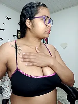 chalohott online show from 5, 10, 2025