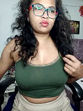 Snapshot of chalohott chatting on 7, 1, 2026 chalohott online show from 7, 1, 2026