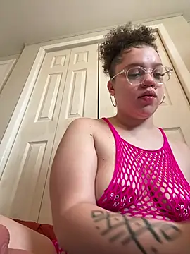 QueenNuttCollector online show from 3, 4, 2026