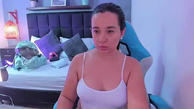 izaro22 online show from 20, 9, 2025