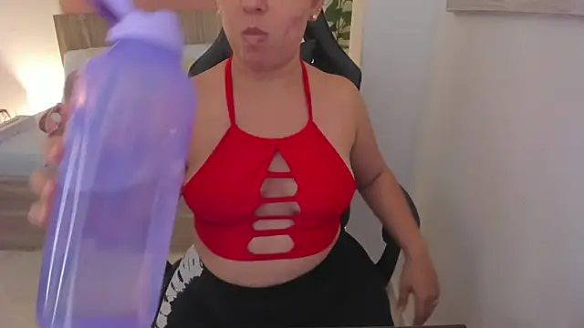 izaro22 online show from 12, 3, 2025