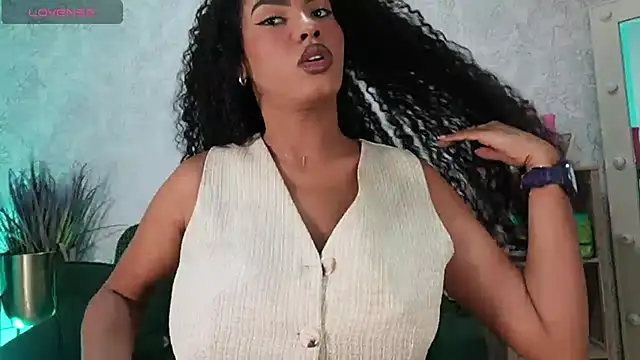 HOTBLACKANDWHITE2 online show from 14, 4, 2026