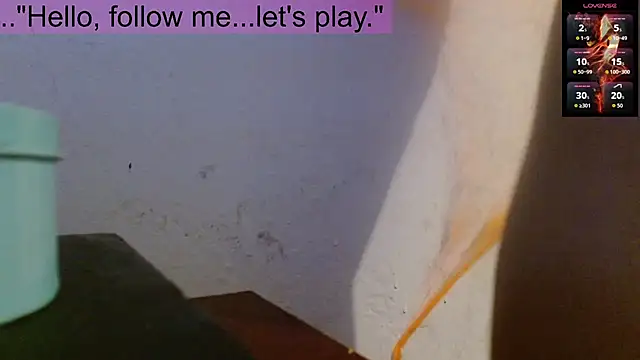 toxxxic cams online show from 12, 10, 2025