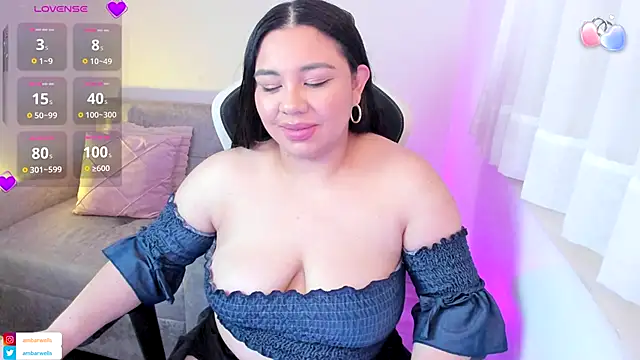 ambar-wells online show from 3, 10, 2025