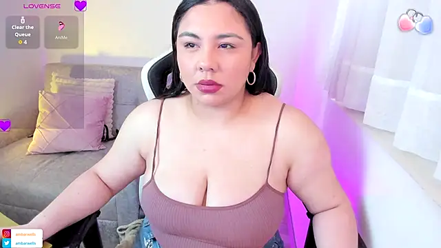 ambar-wells online show from 19, 9, 2025